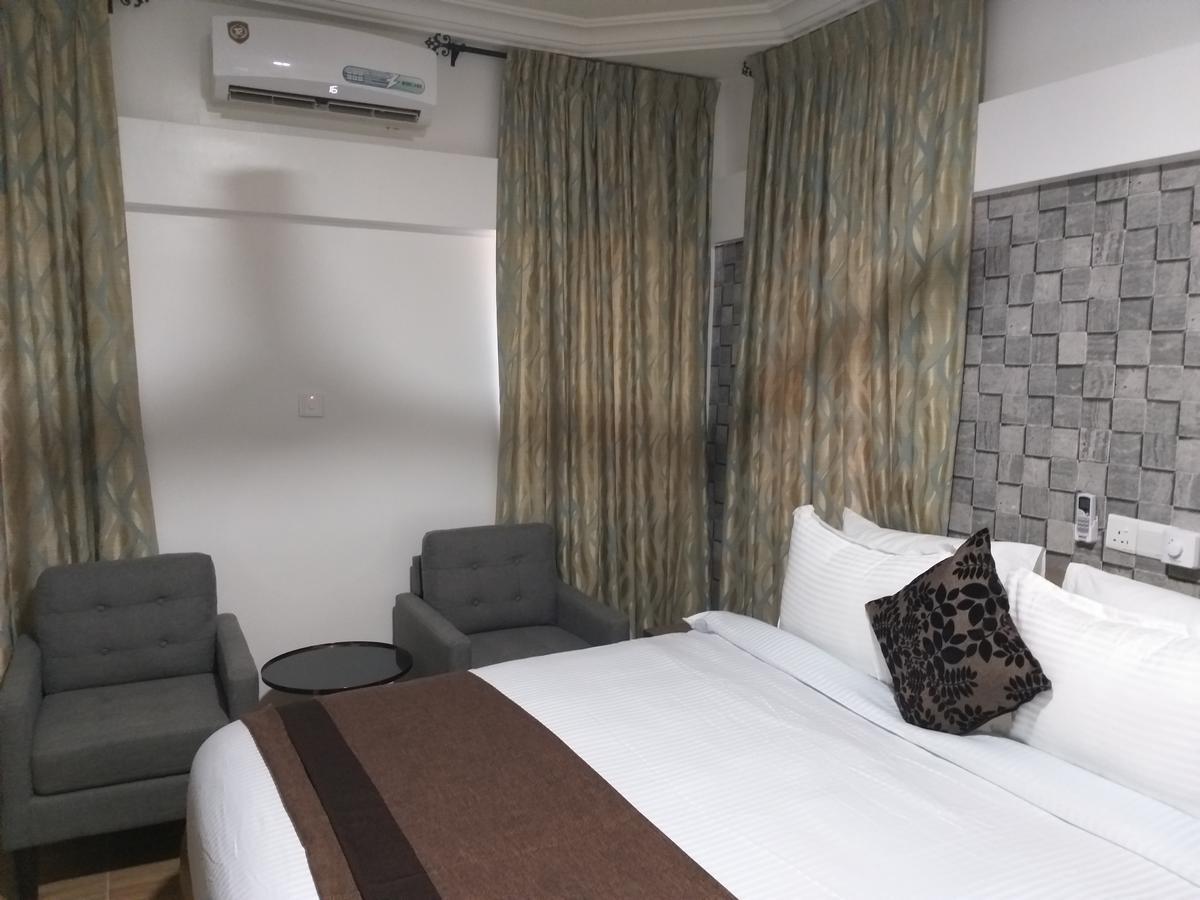 Jeyads Lodge タマレ エクステリア 写真