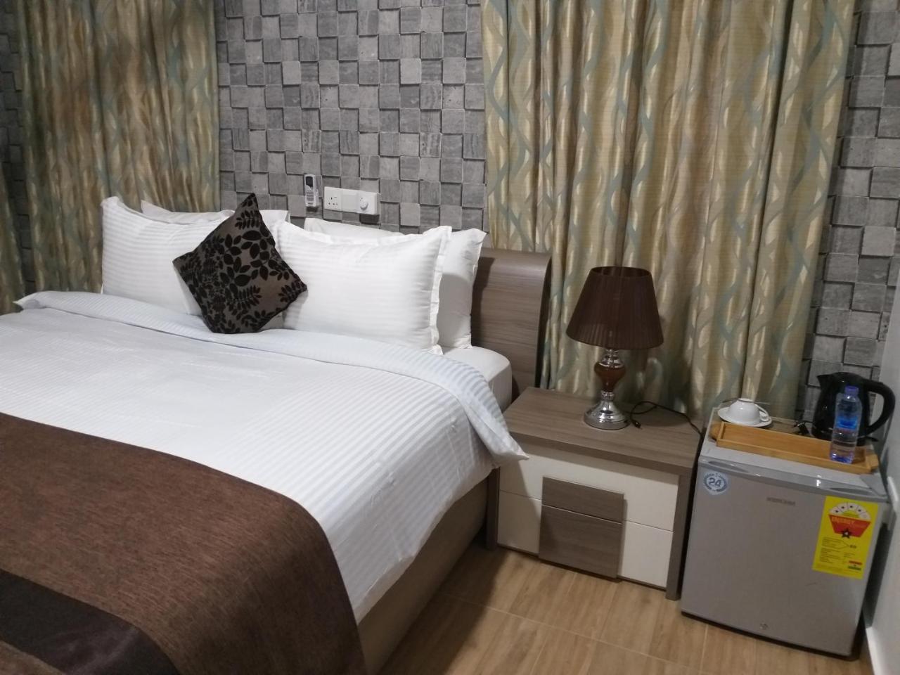 Jeyads Lodge タマレ エクステリア 写真