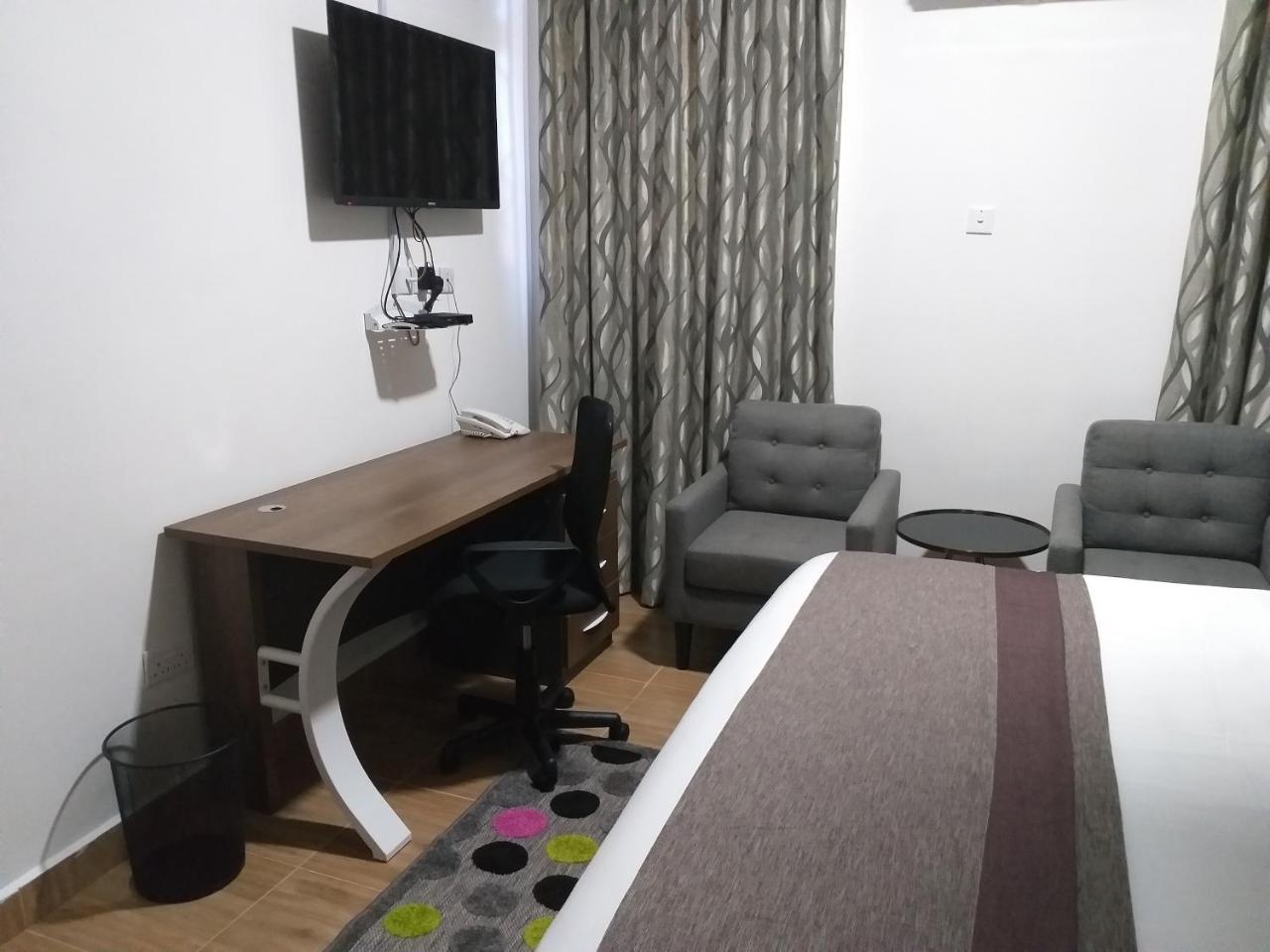 Jeyads Lodge タマレ エクステリア 写真