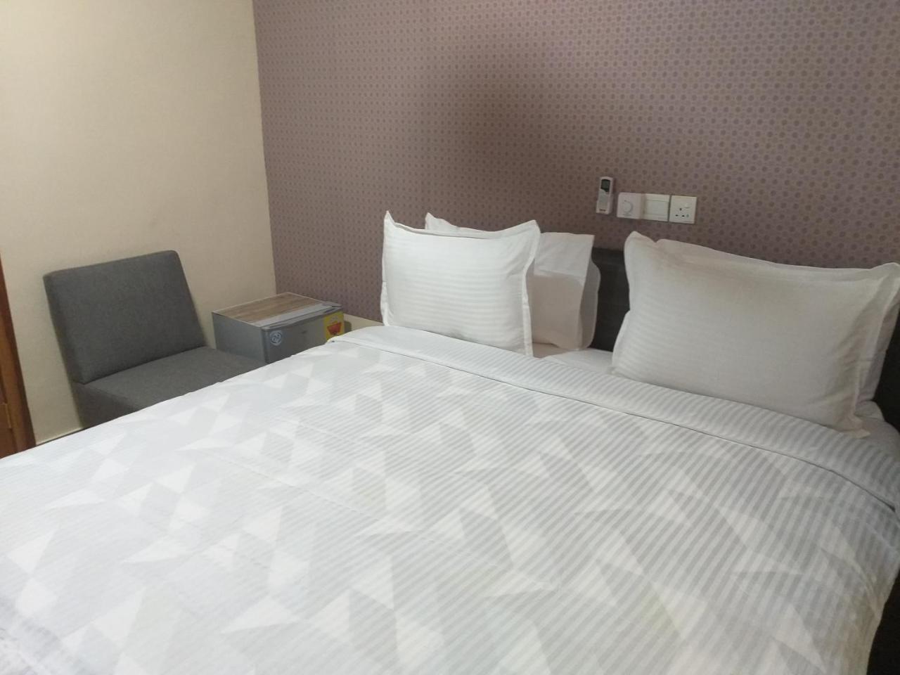 Jeyads Lodge タマレ エクステリア 写真