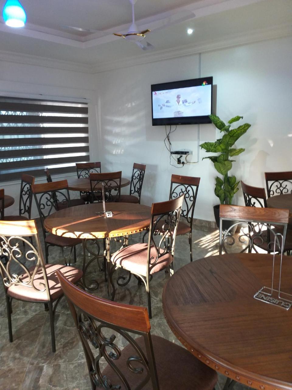 Jeyads Lodge タマレ エクステリア 写真