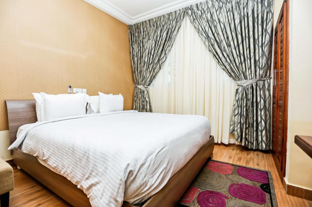 Jeyads Lodge タマレ エクステリア 写真